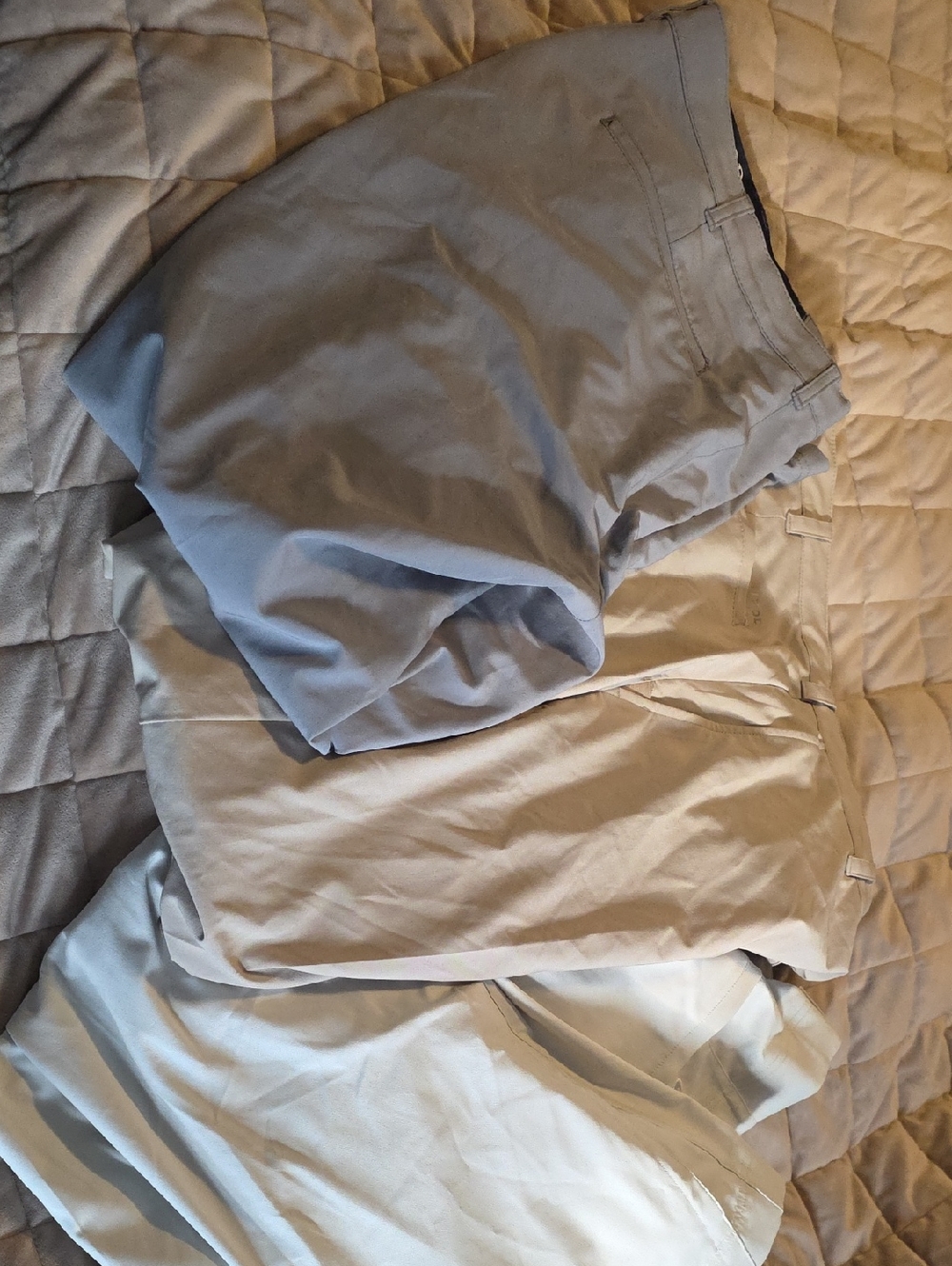 3 Golf Pants. Izod & Nike Sz 40x32